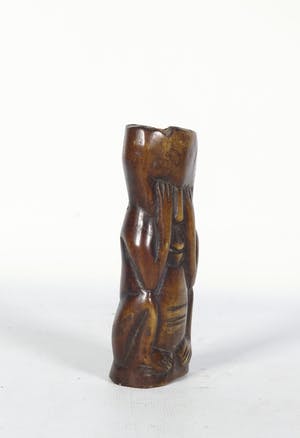Congo - Benen beeld, figuur met handen voor de ogen kopen? Bied vanaf 1!
