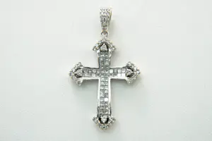 25 -18Krt wit-goud & ca.1.50ct princess en briljanten diamanten kruis hanger kopen? Bied vanaf 850!