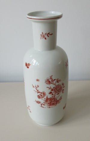 Vista Alegre - Grote vaas met rood hand beschilderd decor kopen? Bied vanaf 25!