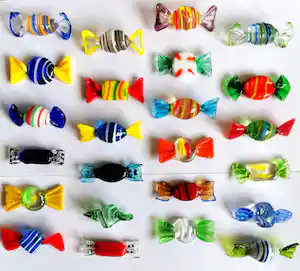 Seguso - 24x Murano Glas Snoepjes / Bonbons / Sweets - Vintage Kunst Venetië verkocht voor € 70!
