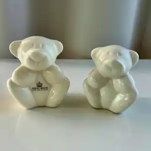 Boch Frères Keramis - & Royal Boch - Twee beertjes oud en nieuw - design Rik Delrue kopen? Bied vanaf 55!
