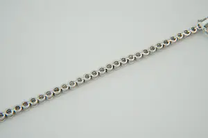 77 - Elegante 1e geh.  Zilveren armband "tennis" model - ca. 50 zirkonia's kopen? Bied vanaf 40!