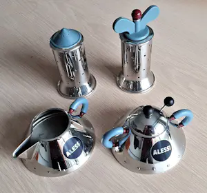 Alessi - ALESSI door Michael Graves Pepermolen zoutstrooier melkkan suikerpot kopen? Bied vanaf 100!