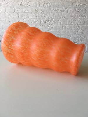 Niet of onleesbaar gesigneerd - Oranje vaas van origineel design kopen? Bied vanaf 1!
