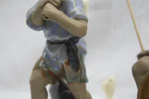 Niet of onleesbaar gesigneerd - Paar Chinese keramische Mud Man Fisherman-beeldjes (Midden 20e eeuw) kopen? Bied vanaf 1!