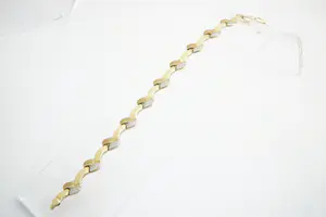 177 - Elegante 14krt gouden bi-color dames armband - gefaseerd afgewerkt kopen? Bied vanaf 165!