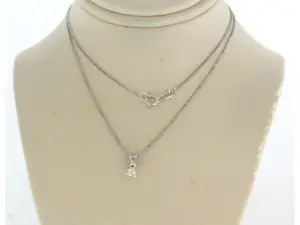 14k wit gouden collier met solitair hanger met diamant 0.09 ct - 45 cm kopen? Bied vanaf 185!