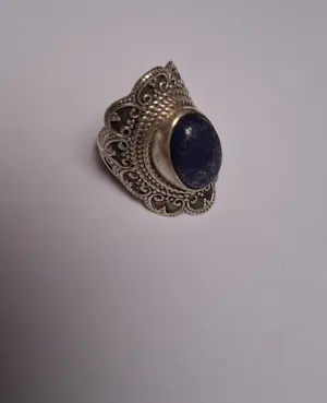 nieuwe Handgemaakte  zilveren ring met blauwe lapis lazuli kopen? Bied vanaf 50!