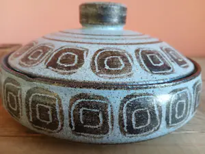 Han Cornelissens - vintage keramische kom schaal met deksel kopen? Bied vanaf 15!