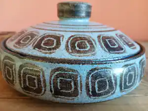Han Cornelissens - vintage keramische kom schaal met deksel verkocht voor € 15!