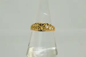5- Leuke 22Krt gouden dames met hartje kopen? Bied vanaf 180!