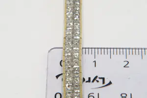 19 - 18 karaats geelgouden armband met ca 13 crt princess geslepen diamanten kopen? Bied vanaf 4850!