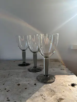 Bormioli Rocco - Set van 3 wijnglazen met geribbelde voet uit de jaren 60 kopen? Bied vanaf 38!