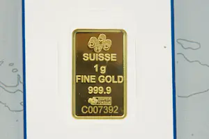 6 - Een zgan fijn-gouden 999.9 baartje - fa. Pamp SA Zwitserland- geseald kopen? Bied vanaf 55!
