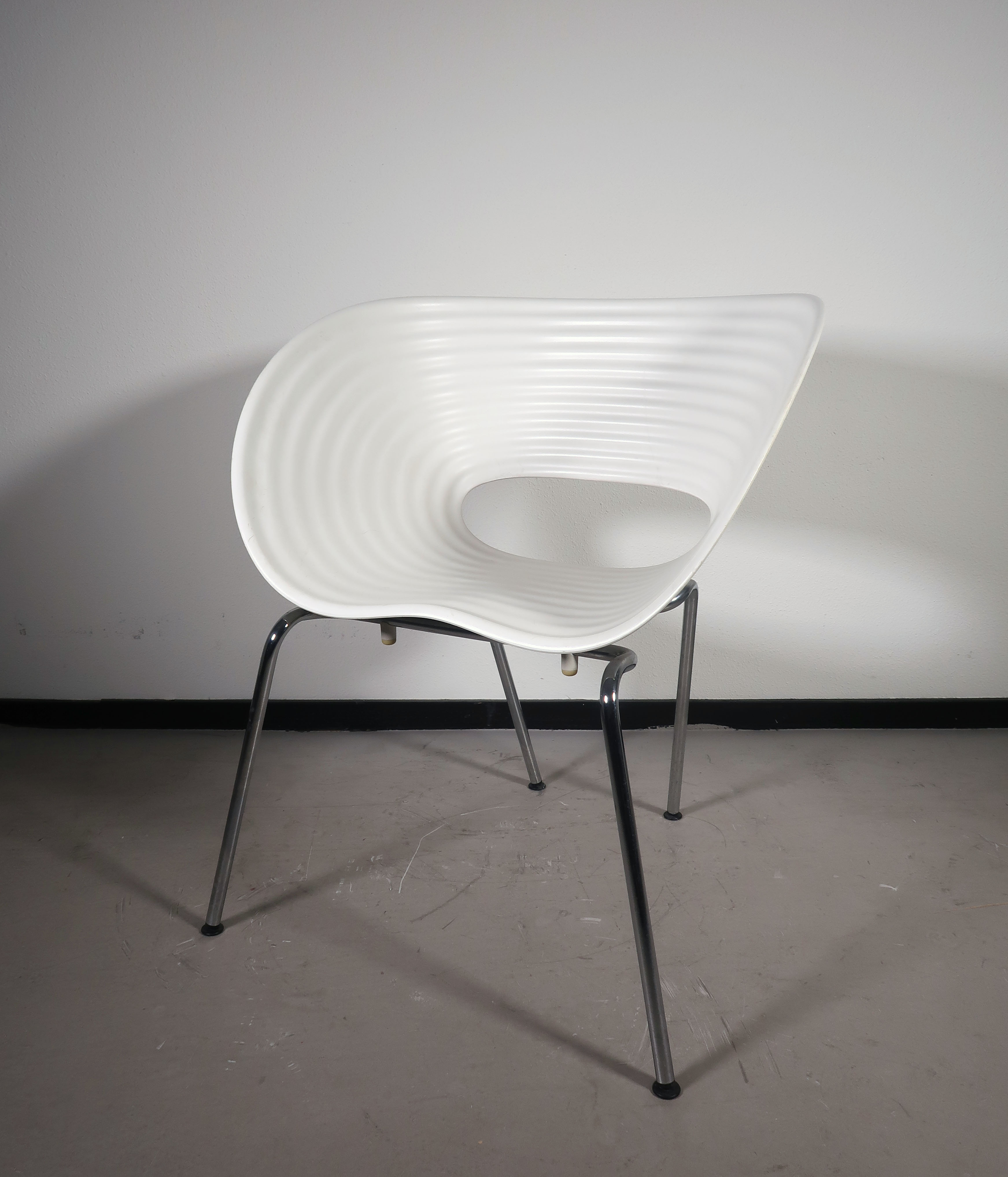 Ron Arad - Staal en polypropeen, Tom Vac stoel voor Vitra (meerdere exemplaren beschikbaar) kopen? Bied vanaf 50!