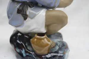 Niet of onleesbaar gesigneerd - Paar Chinese keramische Mud Man Fisherman-beeldjes (Midden 20e eeuw) kopen? Bied vanaf 1!
