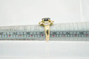 82 - Grote 18 Krt gouden ring met  0.35ct diamant en grote blauwe edelsteen kopen? Bied vanaf 480!