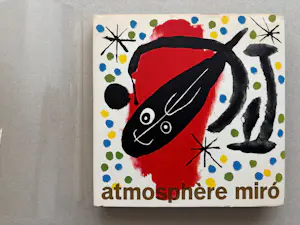 Joan Miro - "Atmosphère Miró" - 1959 - 1e Druk - Hardcover - Goed - Zeldzaam + 4 ander items kopen? Bied vanaf 70!