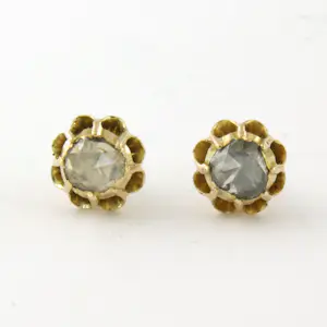 14k geel gouden solitair oorknoppen bezet met roos geslepen diamant tot. 0,40ct kopen? Bied vanaf 350!