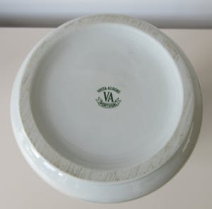 Vista Alegre - Grote vaas met rood hand beschilderd decor kopen? Bied vanaf 25!