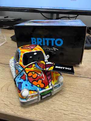 Romero Britto - Beetle Car kopen? Bied vanaf 30!