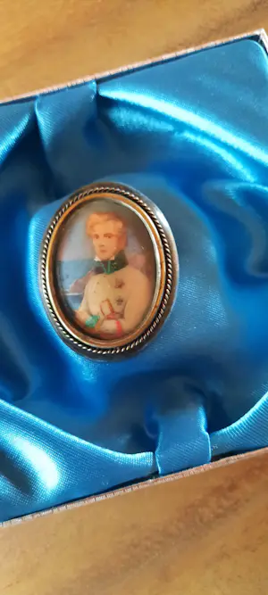 Niet of onleesbaar gesigneerd - Broche Oleographie in zilveren zetting. Napoleon ll kopen? Bied vanaf 1!